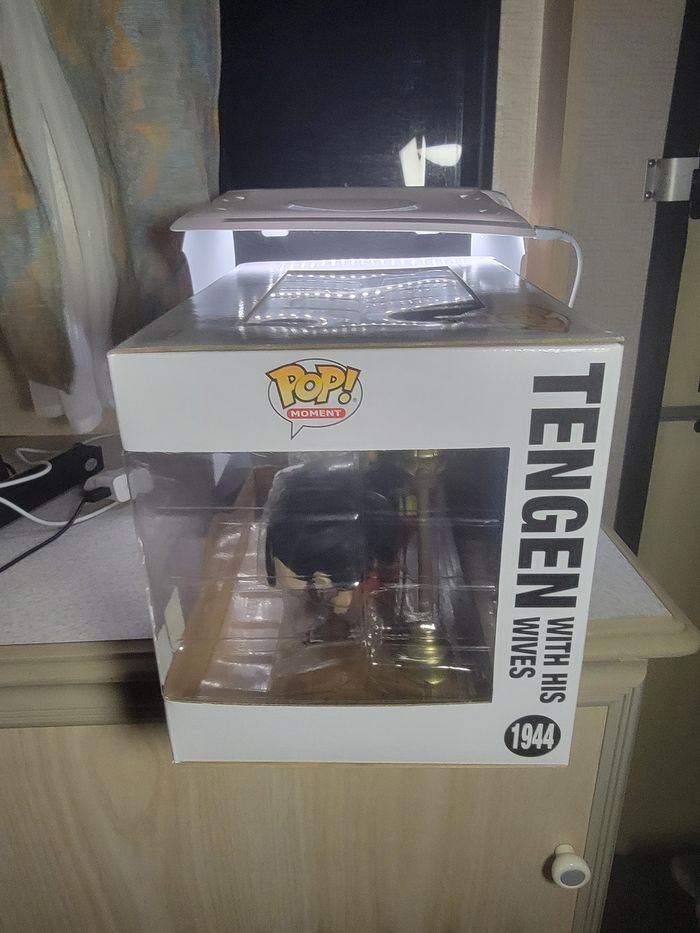 Pop Tengen With His Wives Demon Slayer - photo numéro 4