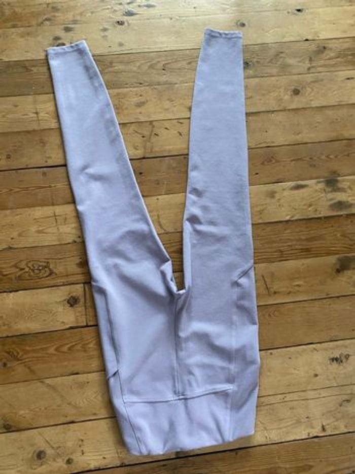 Superbe caleçon lilas bien épais 12 ans - photo numéro 3