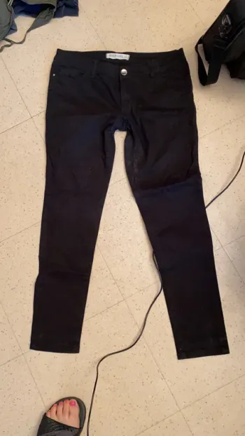 Jean taille 44 noir