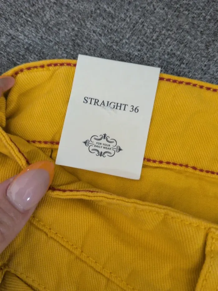 Pantalon Chevignon neuf avec étiquette – Taille 36 – moutarde - photo numéro 6