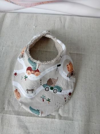 Bavoir bandana