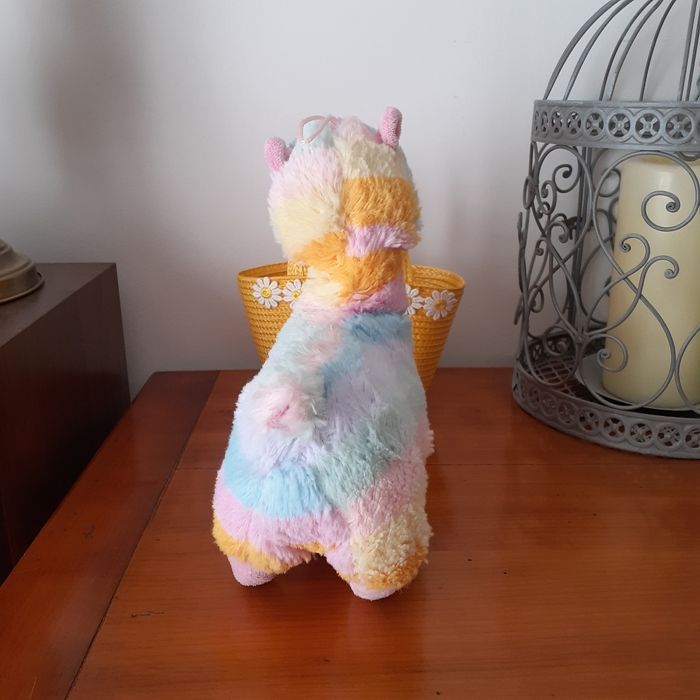 Peluche-doudou "Petit Lama/Alpaga" arc-en-ciel - photo numéro 5