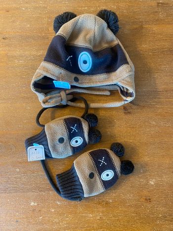 Ensemble bonnet et gants bébé
