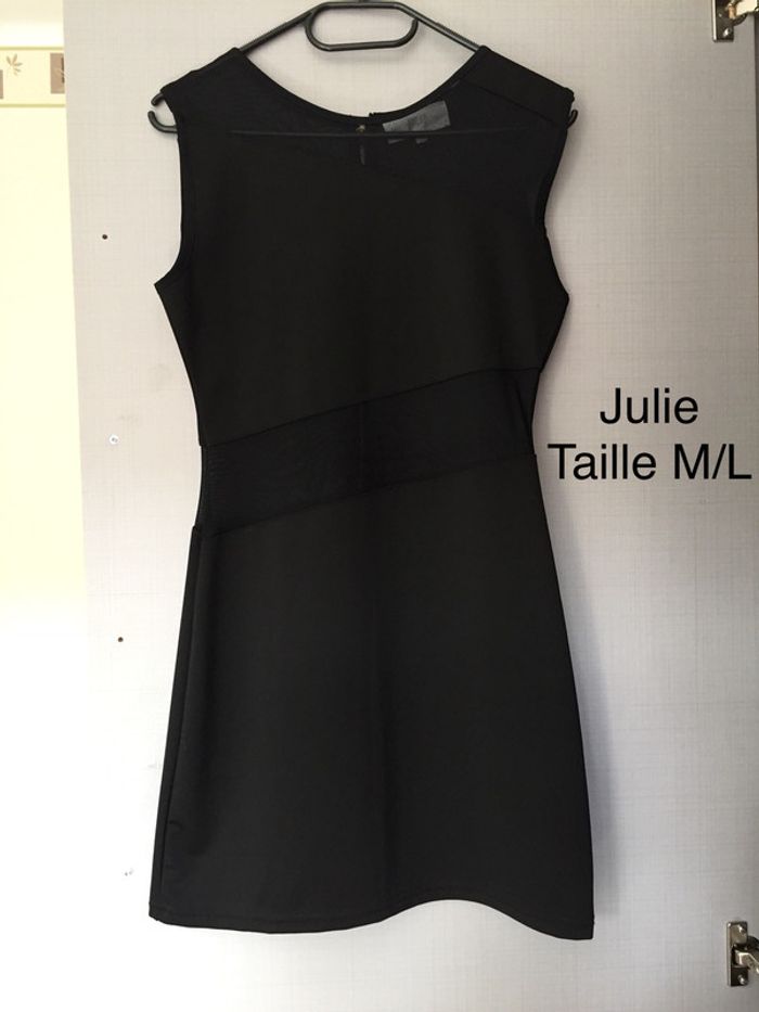 Robe noire Julie Taille M/L neuve - photo numéro 2
