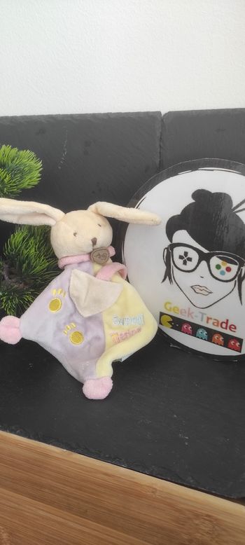 Doudou lapin super-tétine rose Beige jaune BN741 empreinte patte poche Violet