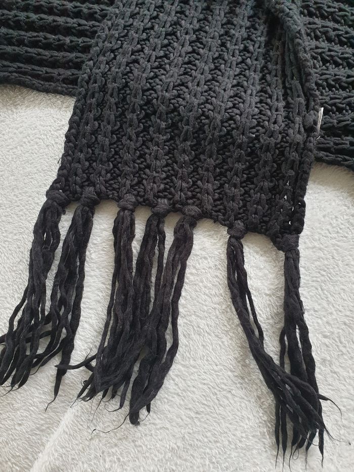 Grande echarpe noire femme - photo numéro 5