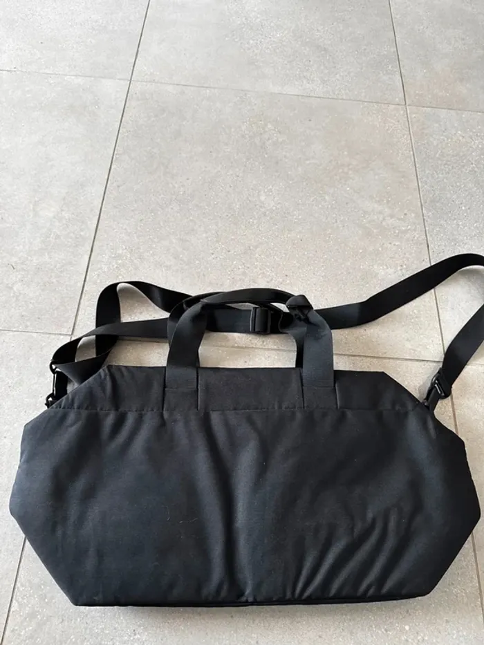 Sac fourre tout Lexon Apollo, très bon état 55x30cm - photo numéro 5