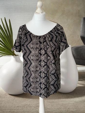 Haut noir motif original C&a t42😺