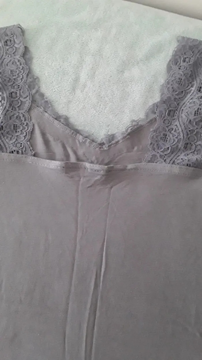 Top gris en coton - photo numéro 4