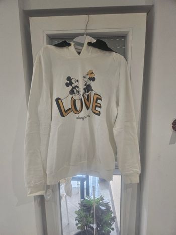 Sweat avec capuche