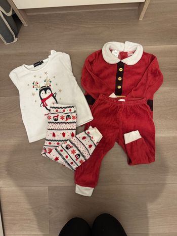 Lot 2 pyjamas Noël 