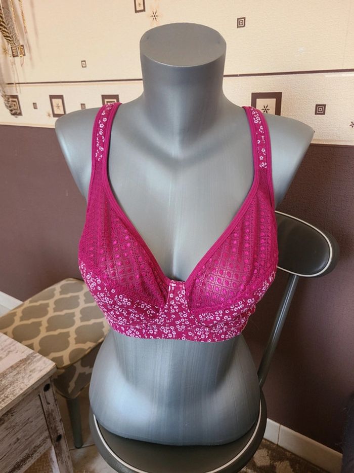 Soutien-gorges rose 105 E