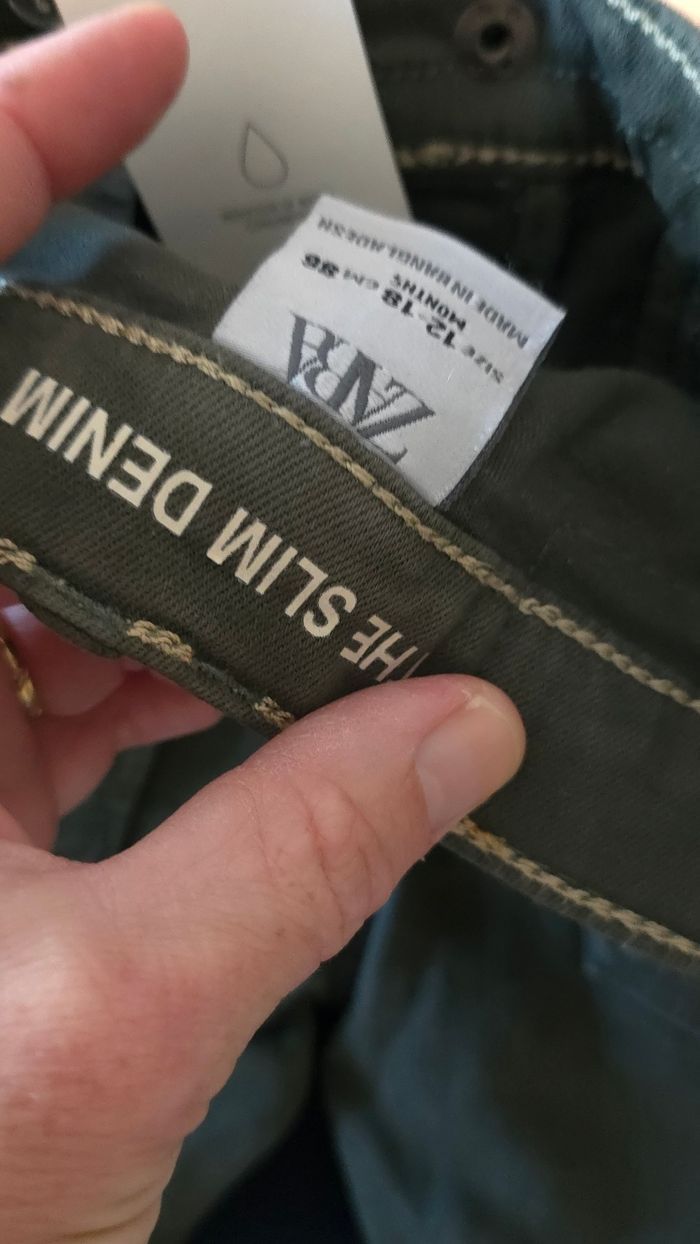 Neufs(non portés) 🏷🏷🏷🤩😍🥰superbes Jeans slim 18 mois garçon(prix ferme)!!🏷😍🥰 - photo numéro 5