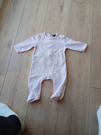 Pyjama kiabi 3 mois rose très très claire