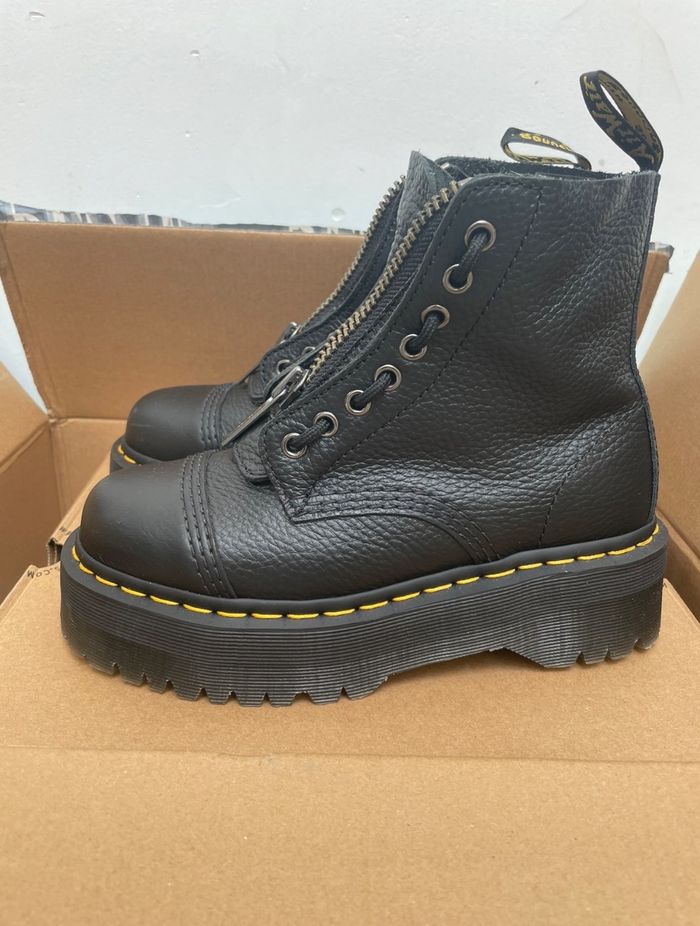 Bottines Dr. Martens série SINCLAIR, autre cuir, grainé, fermeture éclair, bottines, femme, noir. - photo numéro 4