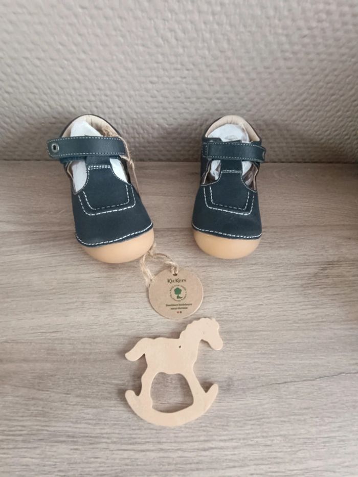 Kickers salome 27 neuve chaussures souples barefoot