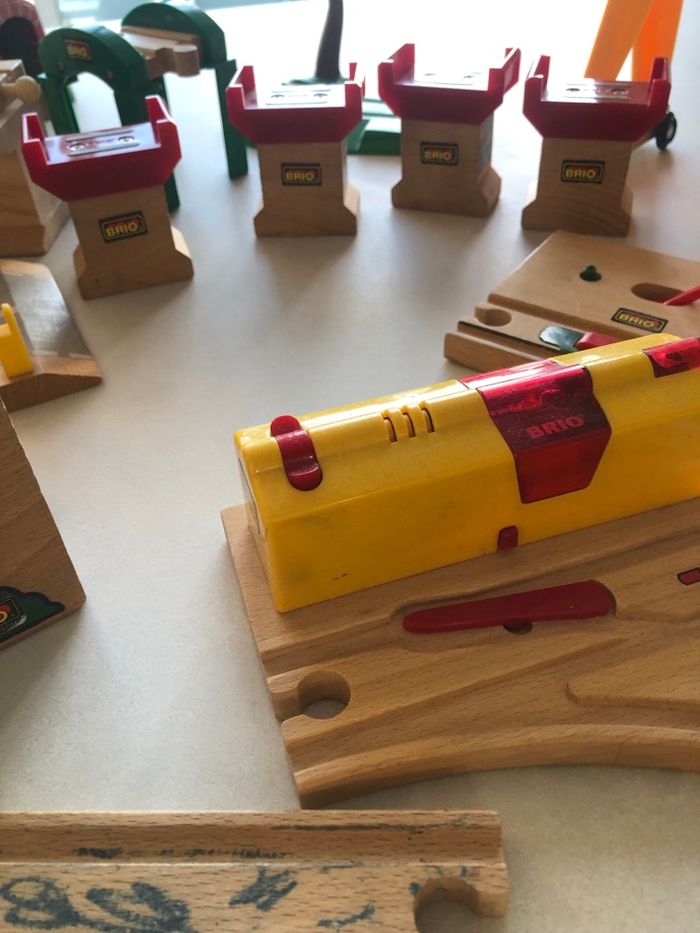 Lot de 19 pièces accessoires tarin Brio - photo numéro 10