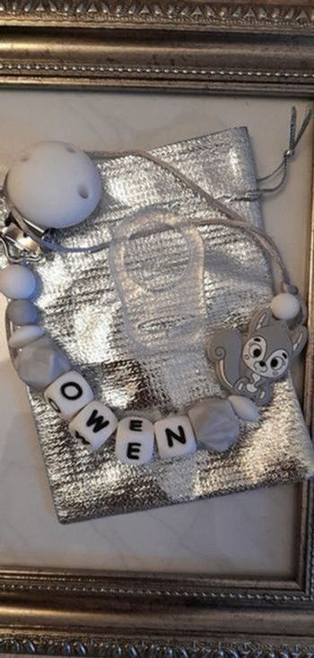 Attache tétine personnalisé avec adaptateur