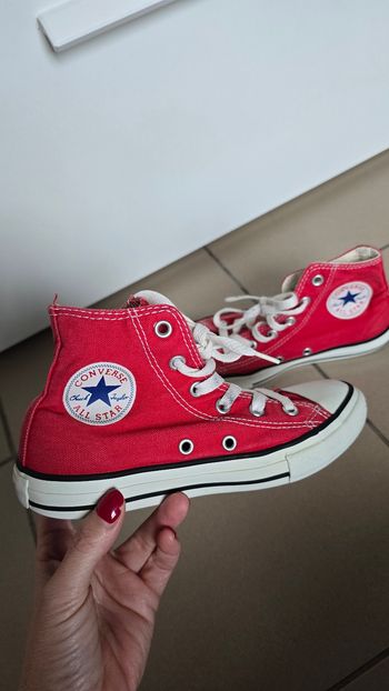 Converse Chuck Taylor pointure 33