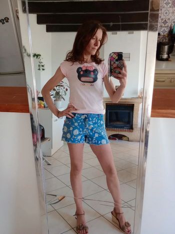 T-shirt femme xs rose avec motif c82