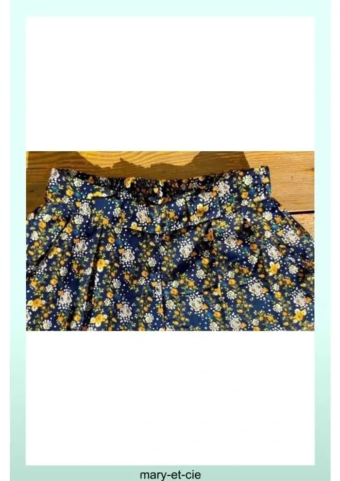 SOLDE - Pantalon fluide jambes larges , taille élastique , motif fleurit - photo numéro 4