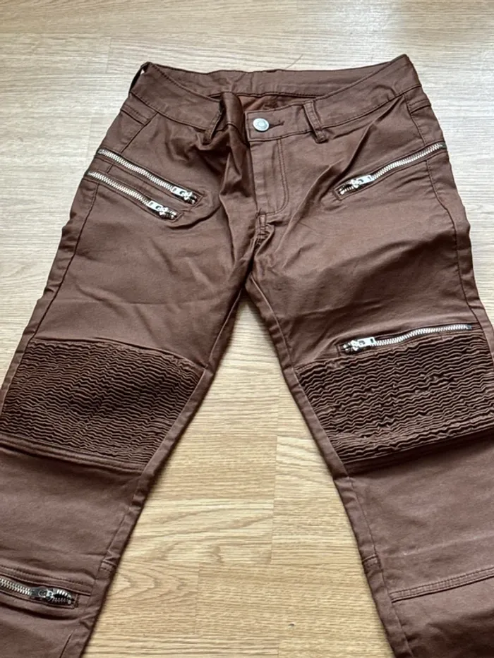 Pantalon taille 36 - photo numéro 4
