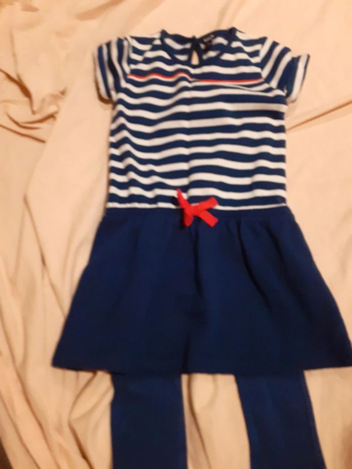 Ensemble robe et leeging 4ans