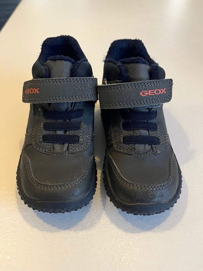 Chaussures montantes Geox 24