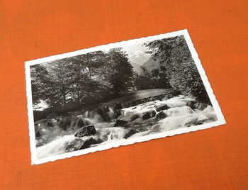 Carte postale ancienne  Luchon (Haute-Garonne)  Chute de la Pique