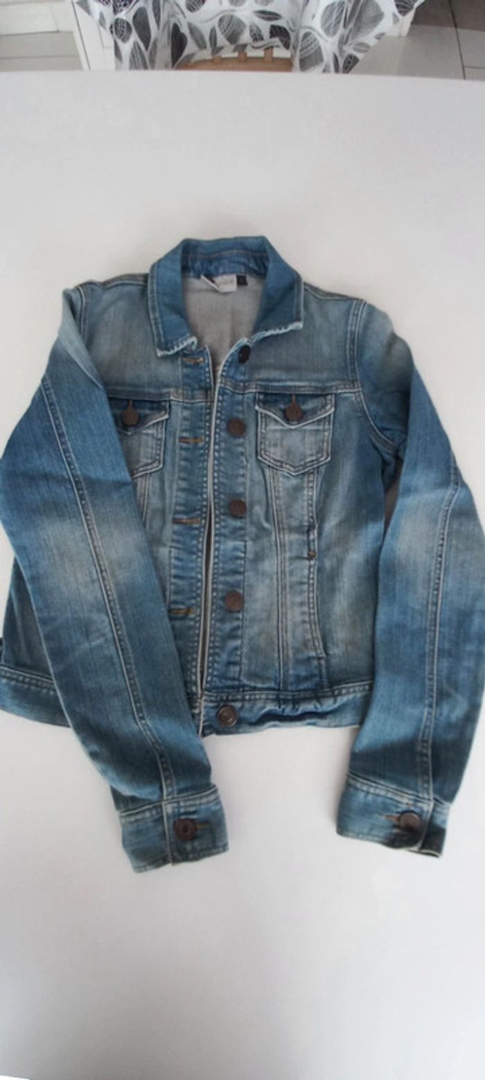 Veste en jean délavée femme