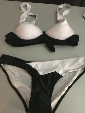 maillot 2 pièces bikini contrastant à bretelles Rosegal taille S neuf