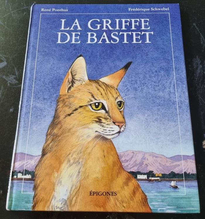 livre la griffe de bastet collection mille regards