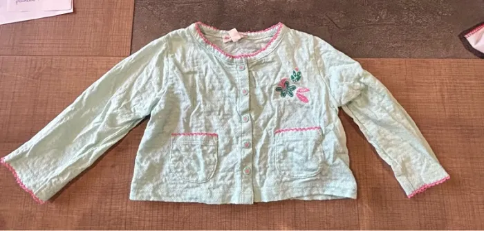 Gilet fin bébé fille