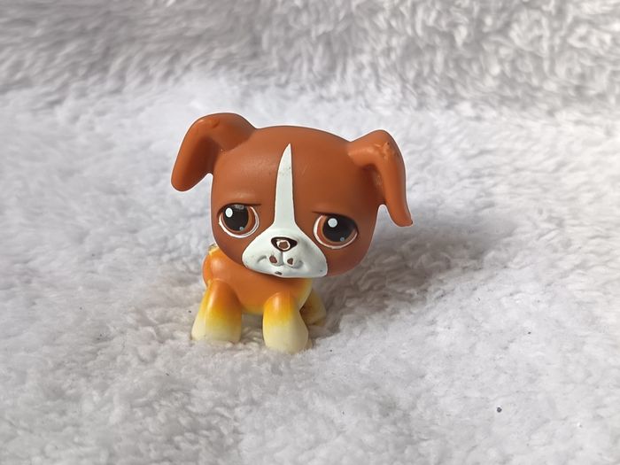 Figurine petshop chien 25 hasbro 2004