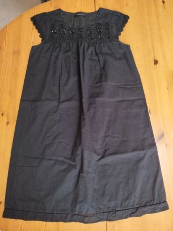 Robe noire Caroll