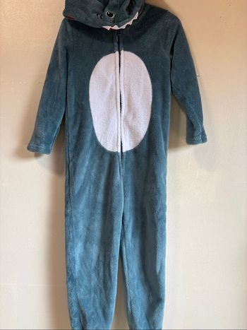 Sur pyjama garçon taille 104/110