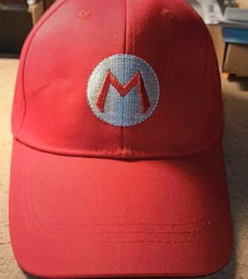 Casquette neuve rouge Mario monde de Nintendo