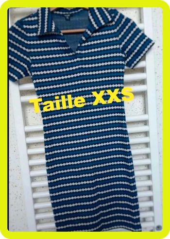 Robe bleu blanc noir Kiabi Taille XXS