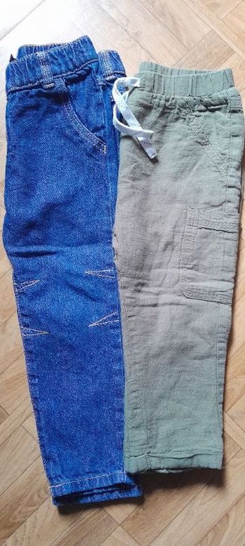 Lot 2 pantalons 18-24 mois