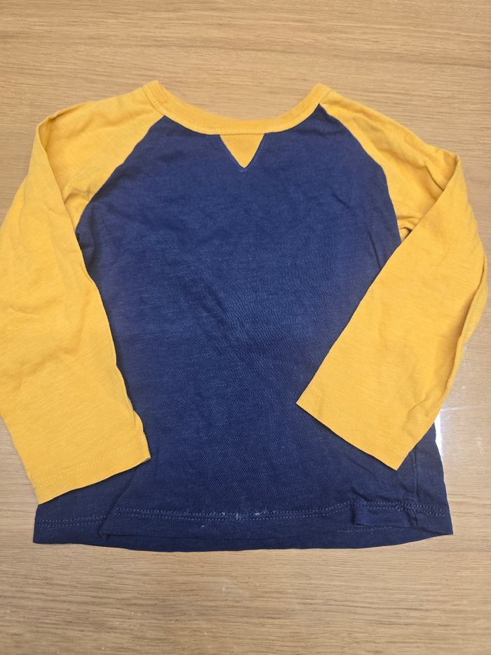 Lot vêtements 24 mois - photo numéro 3