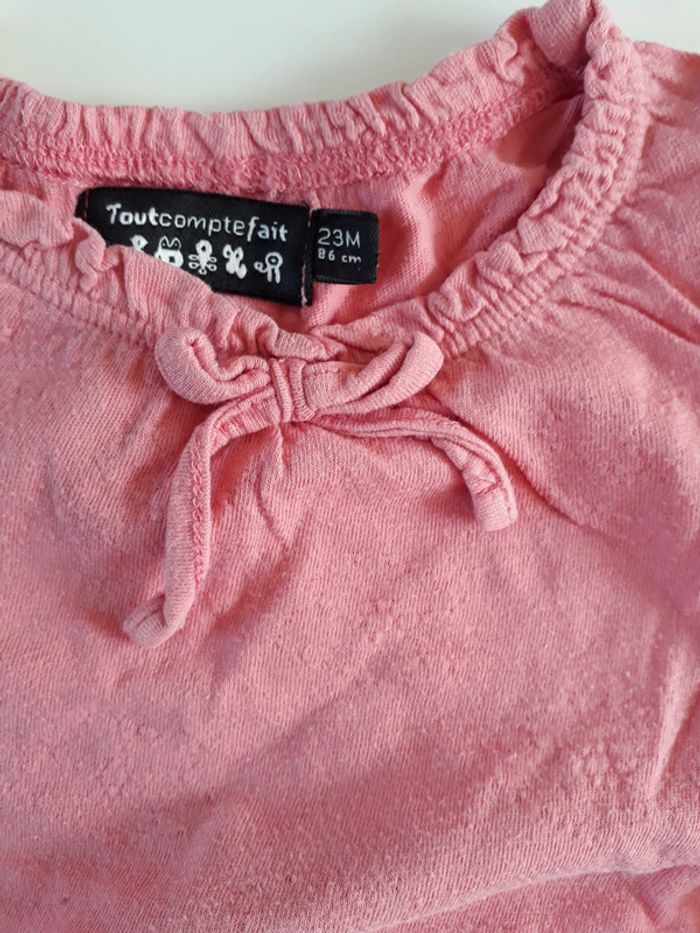 Lot de deux tee-shirts 2 ans - photo numéro 3