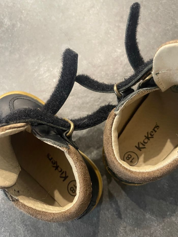 Kickers taille 18 mois en très bonne état - photo numéro 3