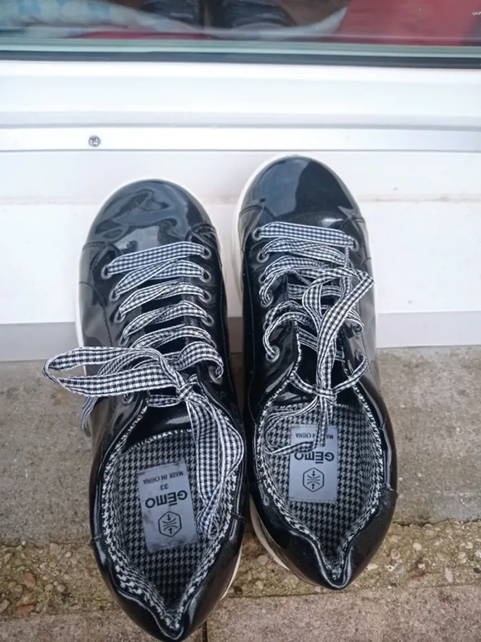 Chaussures a lacets noir brillante - photo numéro 4