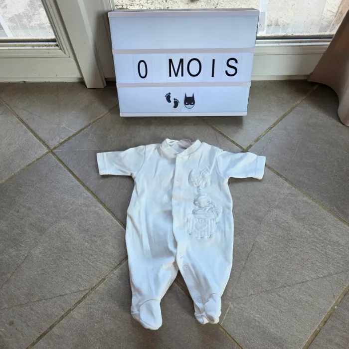 Lot vêtements 0 / 1 mois - photo numéro 3