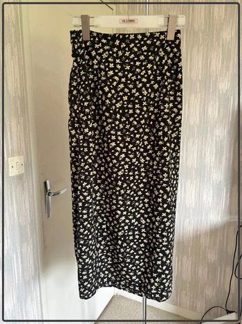 Jupe fleurie longue taille 36 marque shein *