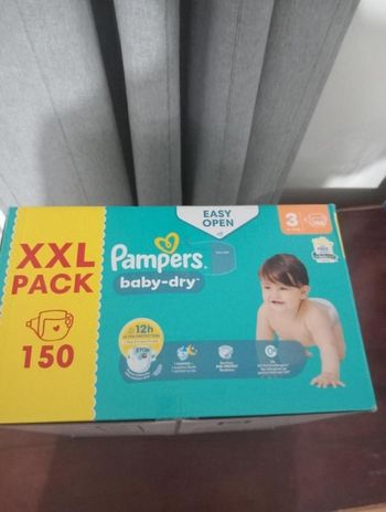 1 carton de couches pampers XXL taille 3