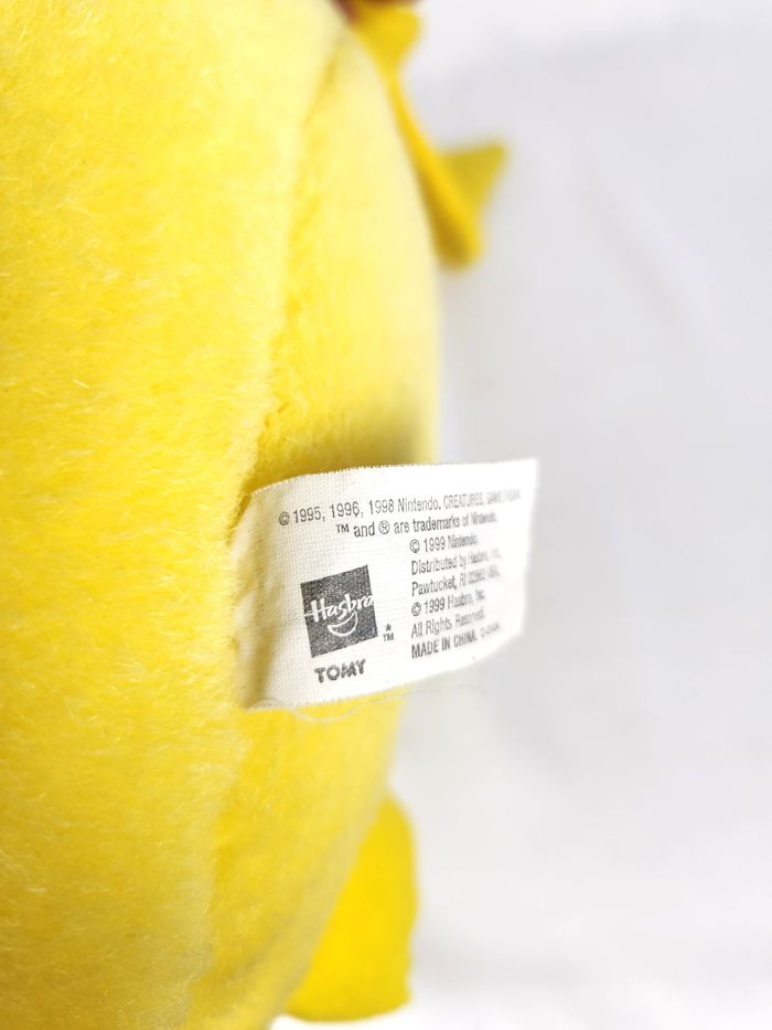 Peluche Pokémon Pikachu Vintage 1999 - Jumbo Plush - Hasbro Tomy - Rare - photo numéro 8