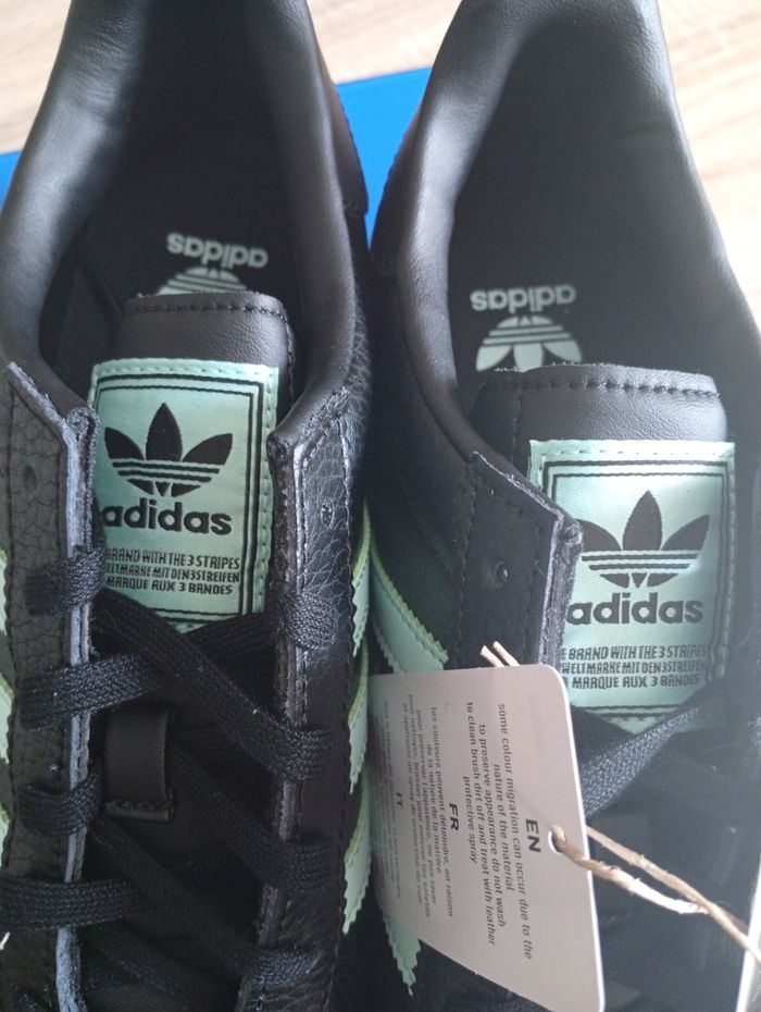 Baskets Adidas Samoa neuves - photo numéro 4