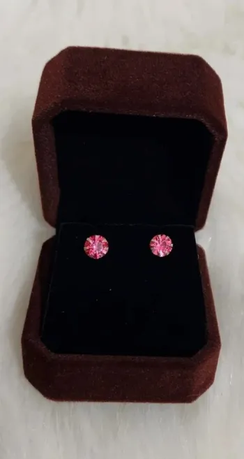 💎Boucles d’oreilles Zirconium Rose Claires💎