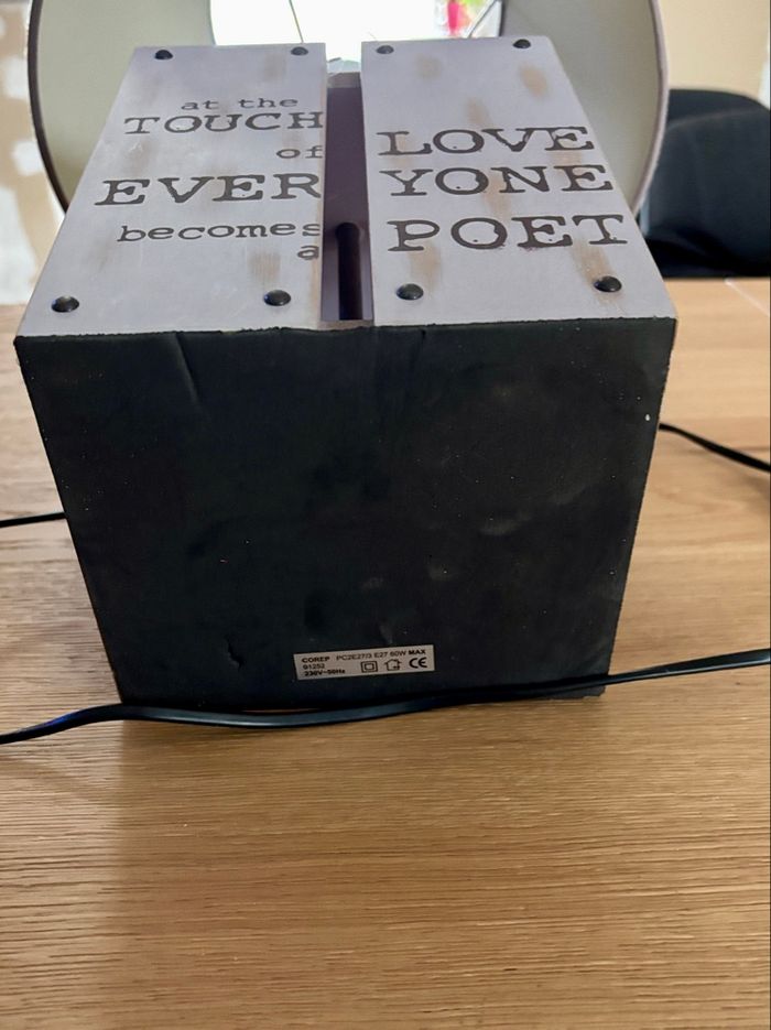 Jolie Lampe sur Pied en Bois avec un abat-jour couleur taupe - photo numéro 6